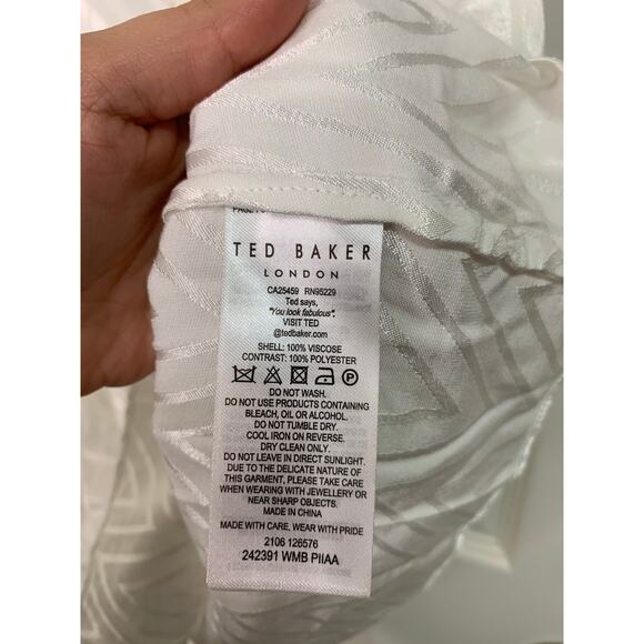 Ted baker cami top with ivory mesh chevron print v neck size Size 5 NWT $149 - Picture 5 of 6